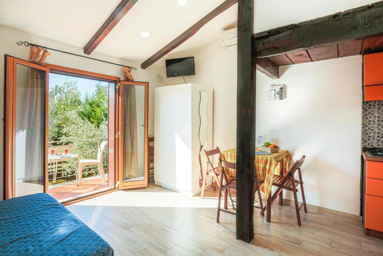 אפרטהוטל מסה לוברנסה Relais Il Frantoio חדר תמונה