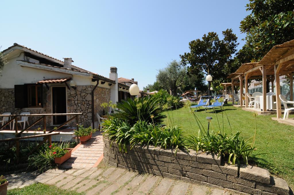 אפרטהוטל מסה לוברנסה Relais Il Frantoio מראה חיצוני תמונה