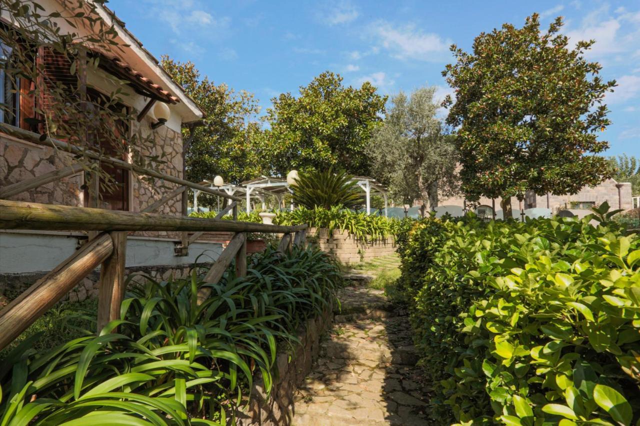 אפרטהוטל מסה לוברנסה Relais Il Frantoio מראה חיצוני תמונה